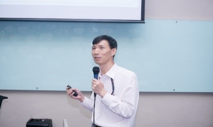 4-Jiang Fan