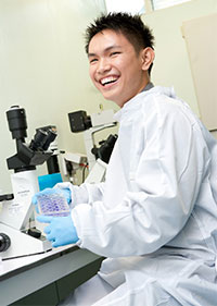 alexchua.jpg alex chua