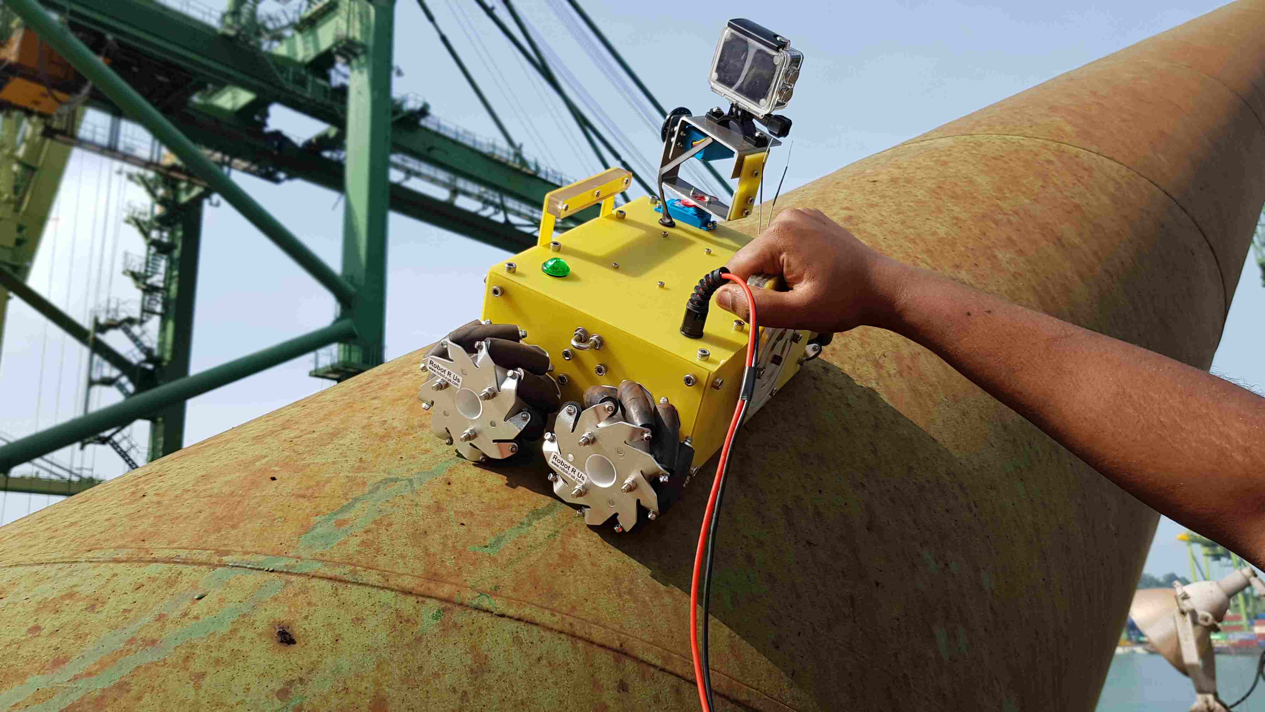 robot moving forward on pipe