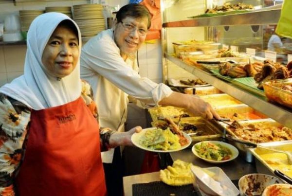 Istimewa-Nasi-Padang-600x403
